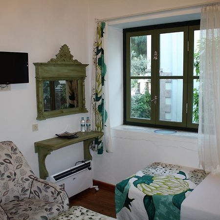 Dalyan Butik Otel Hayat Bahcesi Ayvalı المظهر الخارجي الصورة